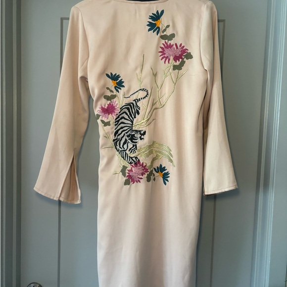 Top Shop Embroidered Duster Robe - Picture 7 of 8